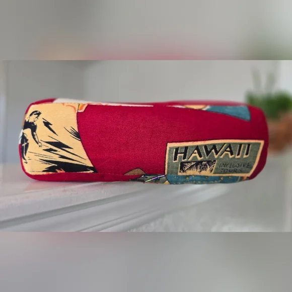 Sydney Short Postcard Colorful Hawaiian Handbag with Wooden Handles - Picture 5 of 15